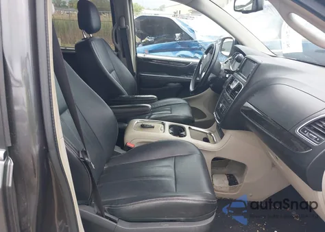 2015 Chrysler Town & Country Touring-L из США, поврежденный, VIN 2C4RC1CG6FR705834